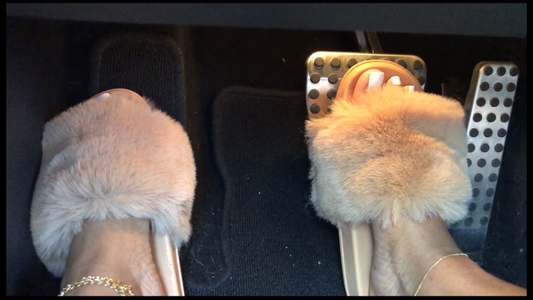 Driving - Fluffy Slides